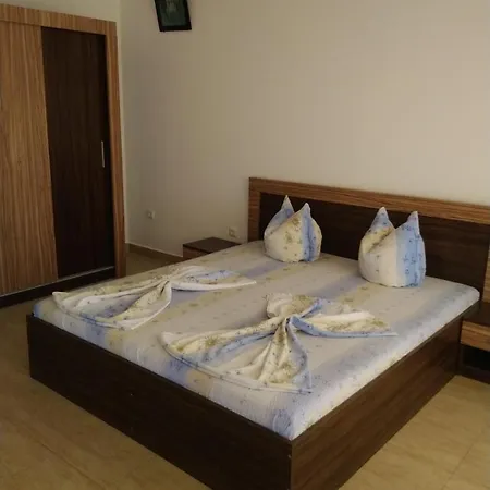 уют Casa de hóspedes Sveti Vlas