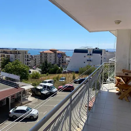 уют Guest house 3*