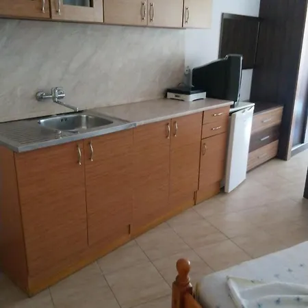 Guest house уют 3*