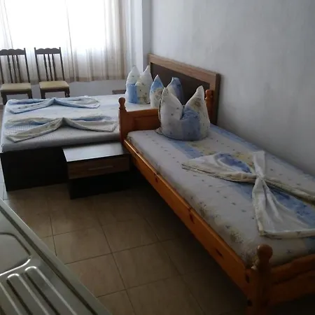 Guest house уют 3*